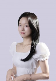 이예나